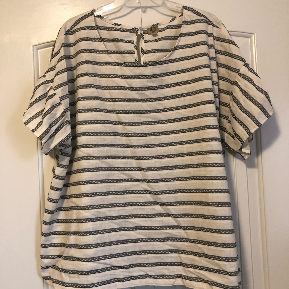 2x True Craft striped top